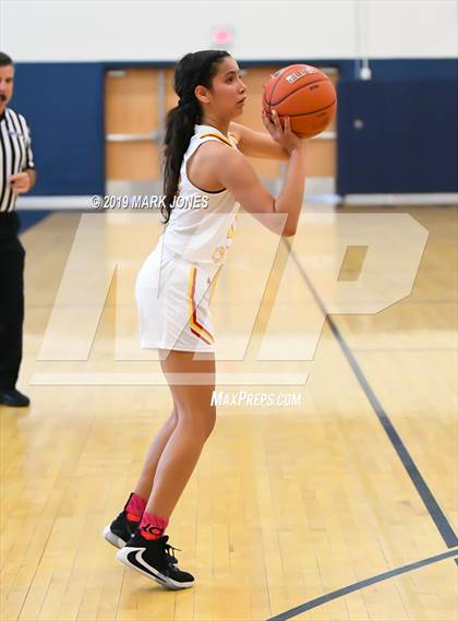 Thumbnail 2 in Fremont vs. Cathedral Catholic (Nike Tournament of Champions) photogallery.