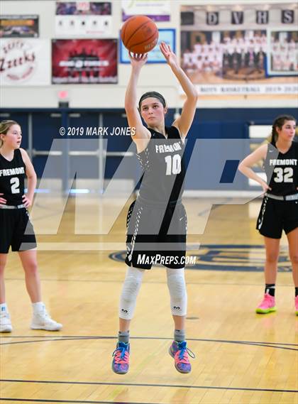 Thumbnail 2 in Fremont vs. Cathedral Catholic (Nike Tournament of Champions) photogallery.