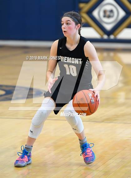 Thumbnail 2 in Fremont vs. Cathedral Catholic (Nike Tournament of Champions) photogallery.