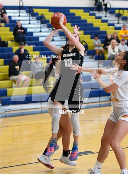 Thumbnail 2 in Fremont vs. Cathedral Catholic (Nike Tournament of Champions) photogallery.