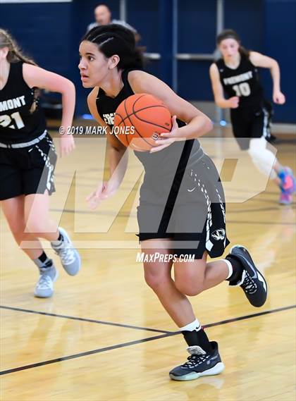 Thumbnail 2 in Fremont vs. Cathedral Catholic (Nike Tournament of Champions) photogallery.