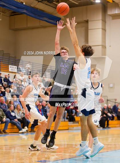 Thumbnail 3 in Leo @ Woodlan photogallery.