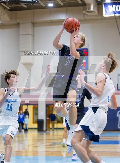 Thumbnail 2 in Leo @ Woodlan photogallery.