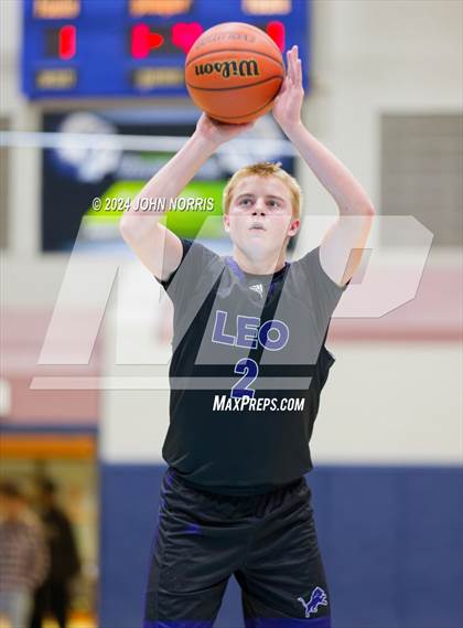 Thumbnail 2 in Leo @ Woodlan photogallery.