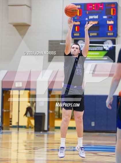 Thumbnail 1 in Leo @ Woodlan photogallery.
