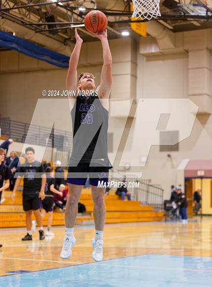Thumbnail 2 in Leo @ Woodlan photogallery.