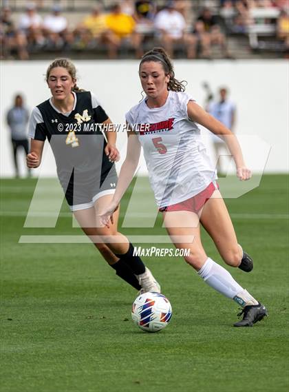Thumbnail 2 in Wheatmore vs. Manteo (NCHSAA 2A Final) photogallery.