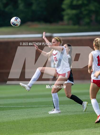 Thumbnail 2 in Wheatmore vs. Manteo (NCHSAA 2A Final) photogallery.