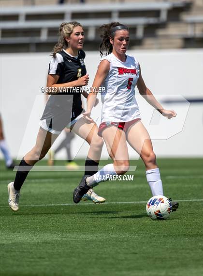 Thumbnail 2 in Wheatmore vs. Manteo (NCHSAA 2A Final) photogallery.