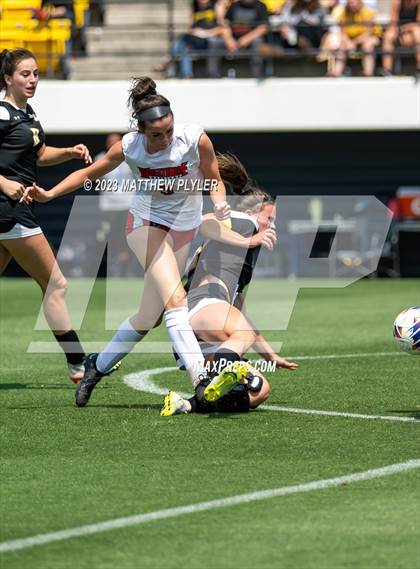 Thumbnail 2 in Wheatmore vs. Manteo (NCHSAA 2A Final) photogallery.