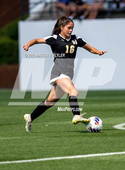 Thumbnail 3 in Wheatmore vs. Manteo (NCHSAA 2A Final) photogallery.