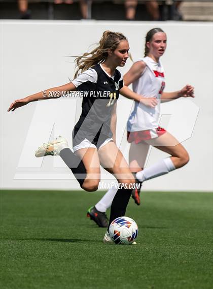 Thumbnail 2 in Wheatmore vs. Manteo (NCHSAA 2A Final) photogallery.
