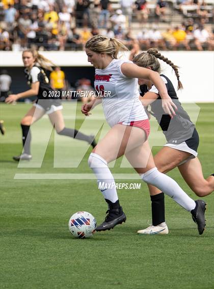 Thumbnail 2 in Wheatmore vs. Manteo (NCHSAA 2A Final) photogallery.