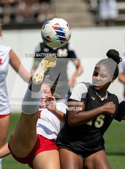 Thumbnail 3 in Wheatmore vs. Manteo (NCHSAA 2A Final) photogallery.