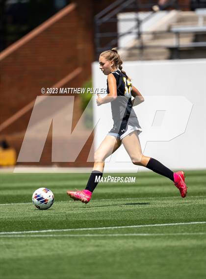 Thumbnail 2 in Wheatmore vs. Manteo (NCHSAA 2A Final) photogallery.
