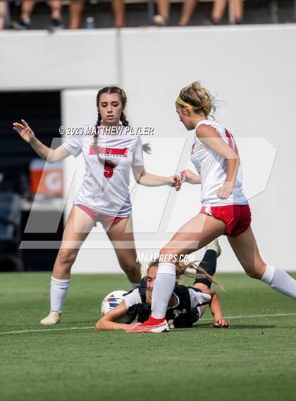 Thumbnail 1 in Wheatmore vs. Manteo (NCHSAA 2A Final) photogallery.