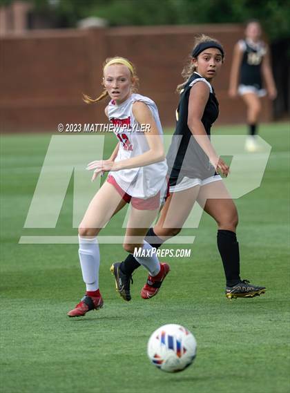 Thumbnail 3 in Wheatmore vs. Manteo (NCHSAA 2A Final) photogallery.