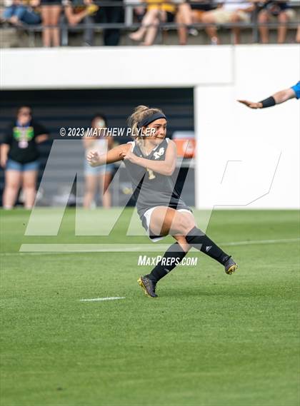 Thumbnail 1 in Wheatmore vs. Manteo (NCHSAA 2A Final) photogallery.