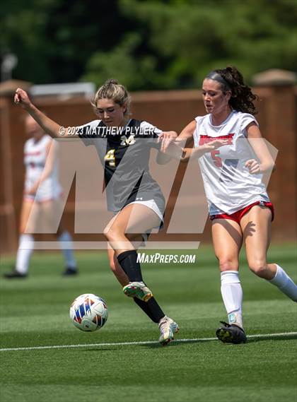 Thumbnail 2 in Wheatmore vs. Manteo (NCHSAA 2A Final) photogallery.