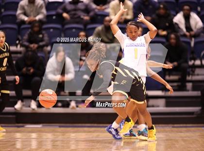 Thumbnail 3 in Neumann-Goretti vs. Audenried (PIAA District 12 Class 4A Championship) photogallery.