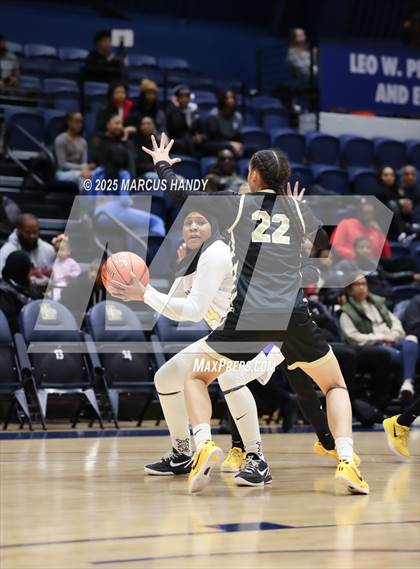 Thumbnail 1 in Neumann-Goretti vs. Audenried (PIAA District 12 Class 4A Championship) photogallery.
