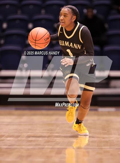 Thumbnail 1 in Neumann-Goretti vs. Audenried (PIAA District 12 Class 4A Championship) photogallery.
