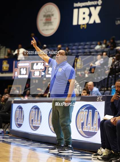 Thumbnail 3 in Neumann-Goretti vs. Audenried (PIAA District 12 Class 4A Championship) photogallery.
