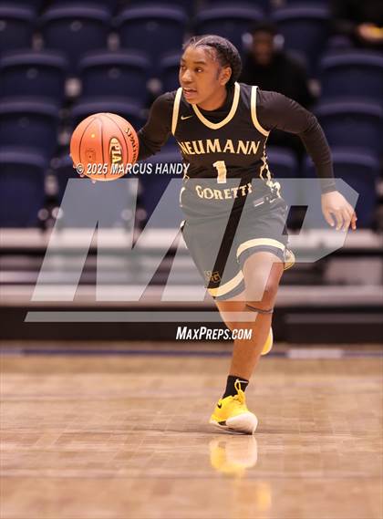 Thumbnail 3 in Neumann-Goretti vs. Audenried (PIAA District 12 Class 4A Championship) photogallery.