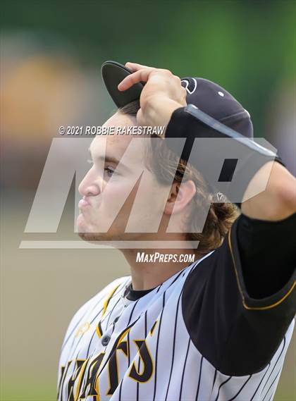 Thumbnail 2 in Crandall vs. Forney photogallery.