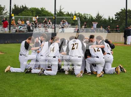 Thumbnail 3 in Crandall vs. Forney photogallery.