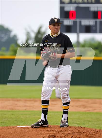 Thumbnail 2 in Crandall vs. Forney photogallery.