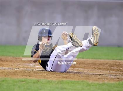 Thumbnail 2 in Crandall vs. Forney photogallery.