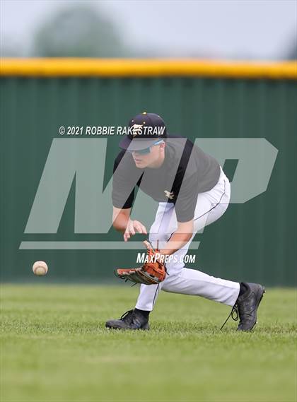 Thumbnail 1 in Crandall vs. Forney photogallery.