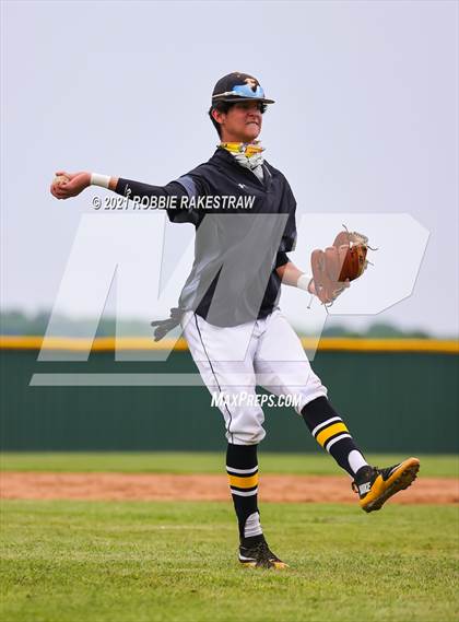 Thumbnail 3 in Crandall vs. Forney photogallery.