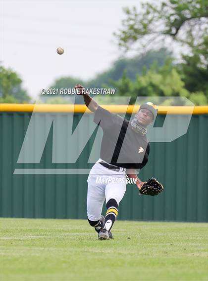 Thumbnail 2 in Crandall vs. Forney photogallery.