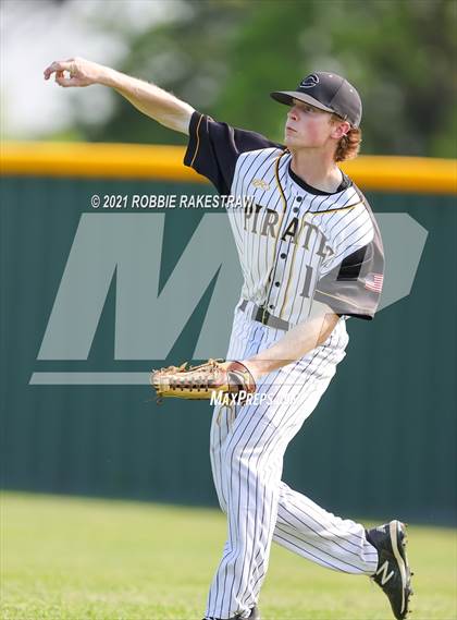 Thumbnail 2 in Crandall vs. Forney photogallery.