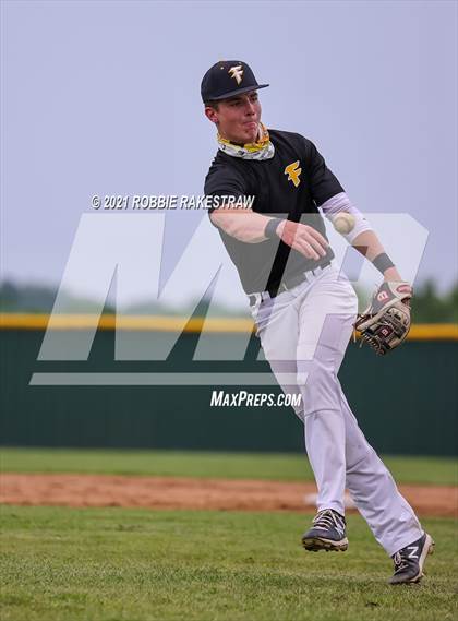 Thumbnail 2 in Crandall vs. Forney photogallery.