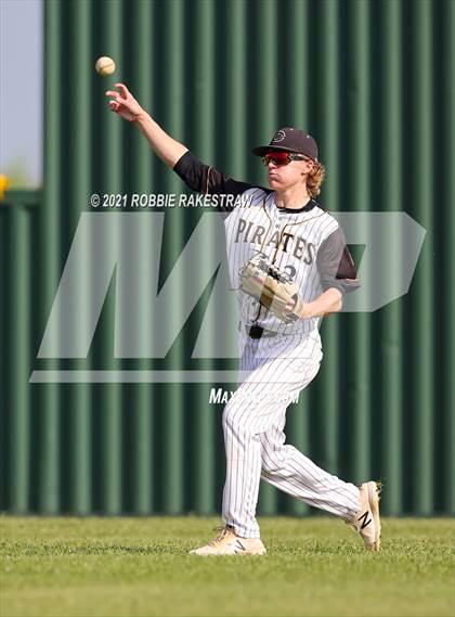 Thumbnail 2 in Crandall vs. Forney photogallery.