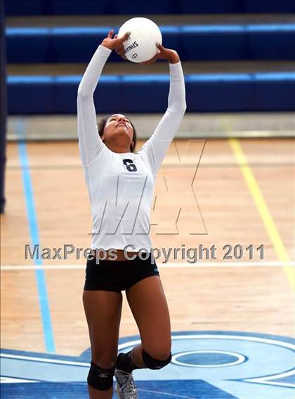 Thumbnail 1 in Notre Dame vs. Soquel (CIF CCS Playoffs) photogallery.