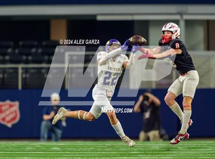 Thumbnail 1 in Shiner @ Muenster (UIL 2A Division II Football Final) photogallery.