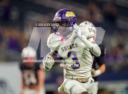 Thumbnail 1 in Shiner @ Muenster (UIL 2A Division II Football Final) photogallery.