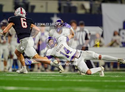 Thumbnail 1 in Shiner @ Muenster (UIL 2A Division II Football Final) photogallery.