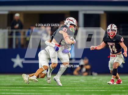 Thumbnail 1 in Shiner @ Muenster (UIL 2A Division II Football Final) photogallery.