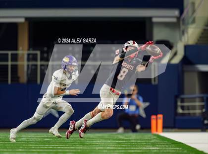 Thumbnail 2 in Shiner @ Muenster (UIL 2A Division II Football Final) photogallery.