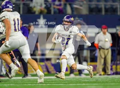 Thumbnail 3 in Shiner @ Muenster (UIL 2A Division II Football Final) photogallery.