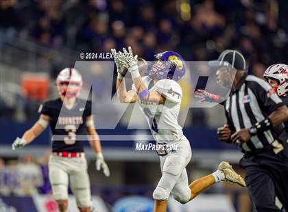 Thumbnail 3 in Shiner @ Muenster (UIL 2A Division II Football Final) photogallery.