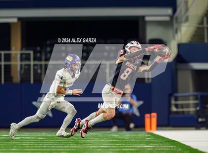 Thumbnail 3 in Shiner @ Muenster (UIL 2A Division II Football Final) photogallery.