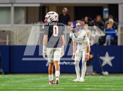 Thumbnail 3 in Shiner @ Muenster (UIL 2A Division II Football Final) photogallery.