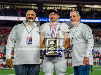Thumbnail 3 in Shiner @ Muenster (UIL 2A Division II Football Final) photogallery.