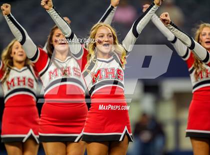 Thumbnail 2 in Shiner @ Muenster (UIL 2A Division II Football Final) photogallery.